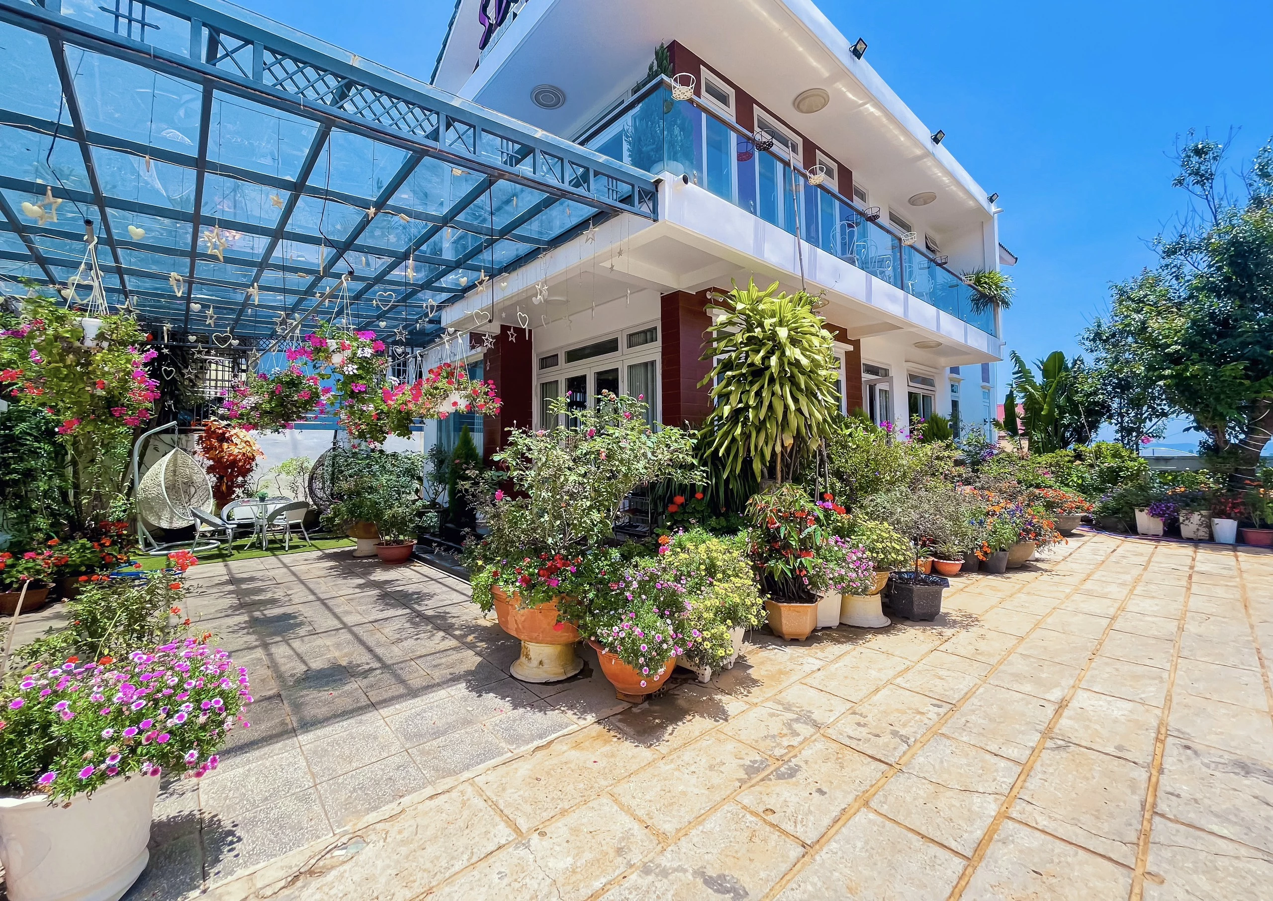 SAN SAN VILLA ĐÀ LẠT, 4 PHÒNG NGỦ, PHƯỜNG 11, GIÁ RẺ (VLTQ079)