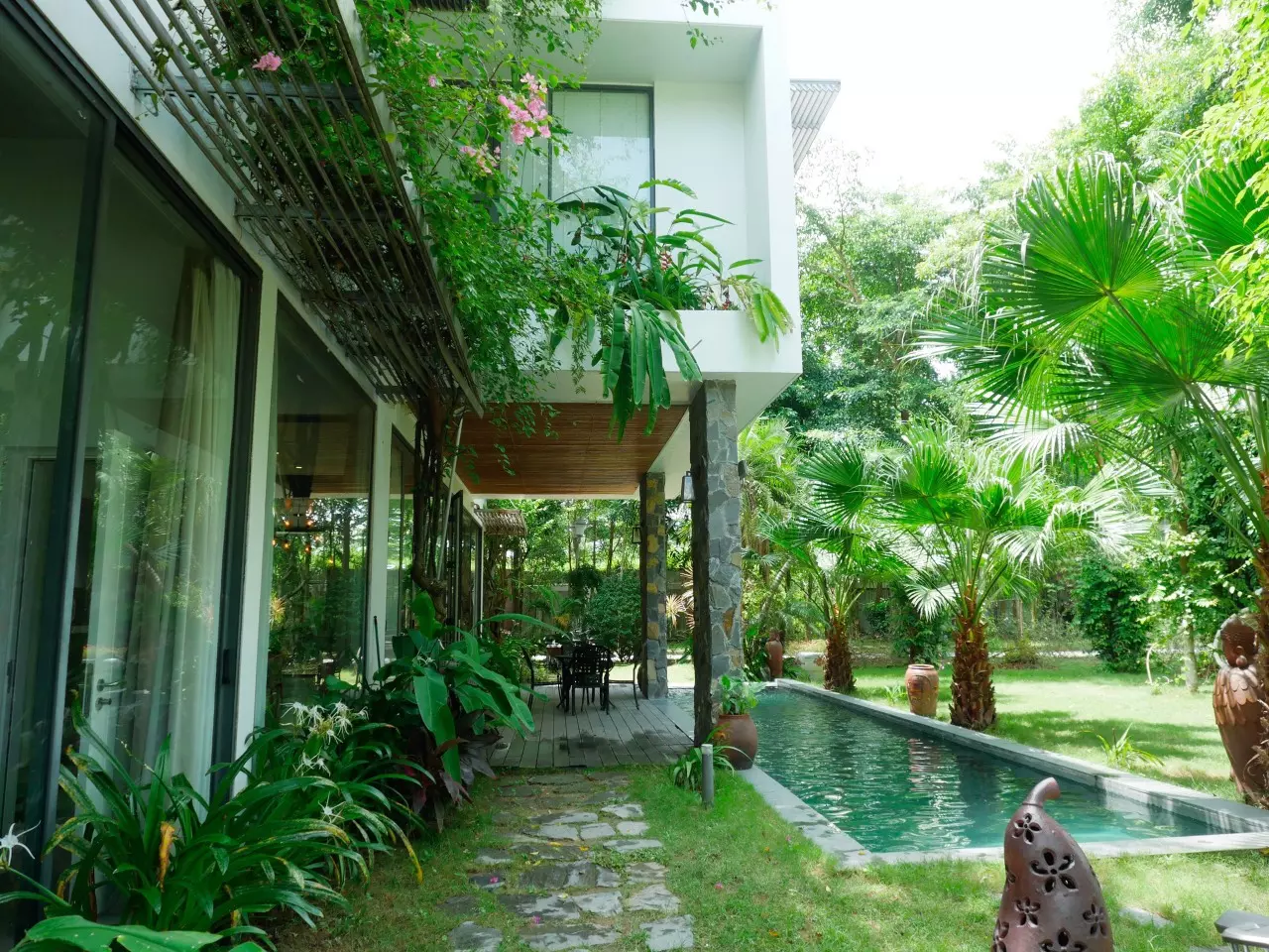 VILLA 04 PHÒNG NGỦ FLAMINGO ĐẠI LẢI RESORT, GIÁ RẺ, BBQ (FLM059)